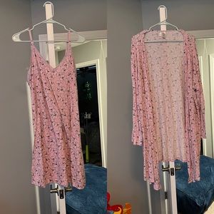 Maternity nursing nightgown with robe. Size 3x.
